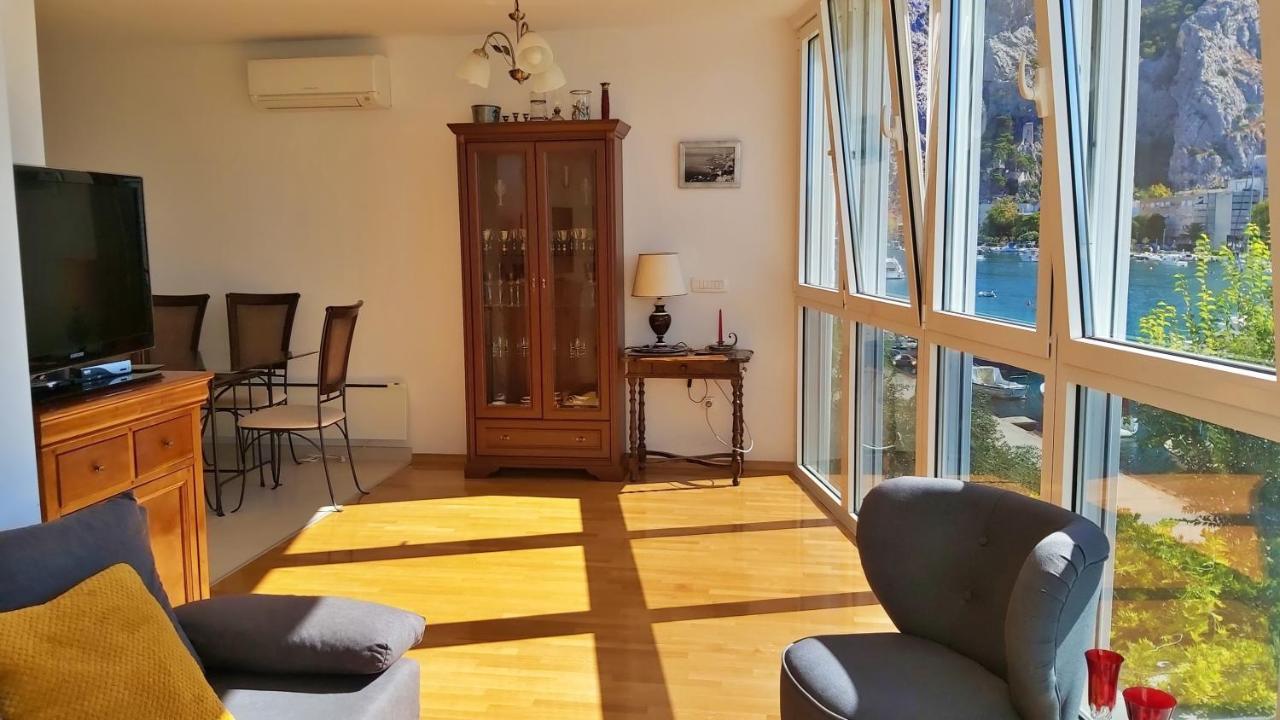 Apartment Lora Omiš Exteriör bild
