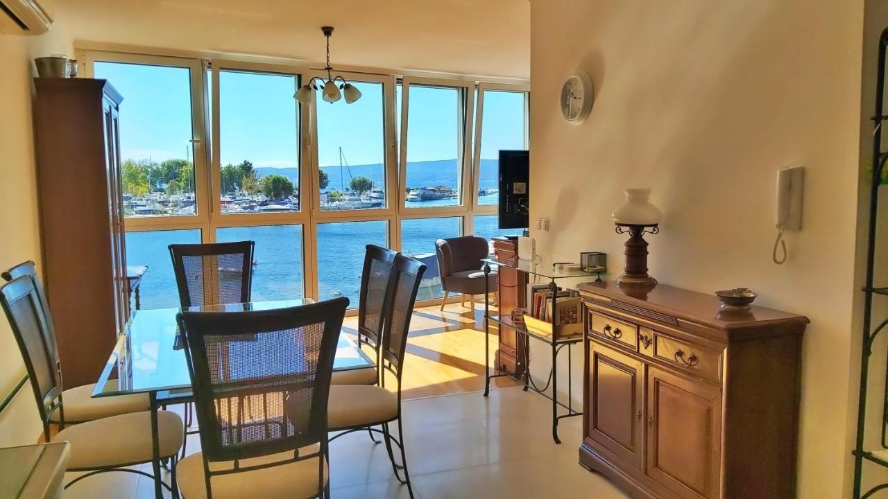 Apartment Lora Omiš Exteriör bild