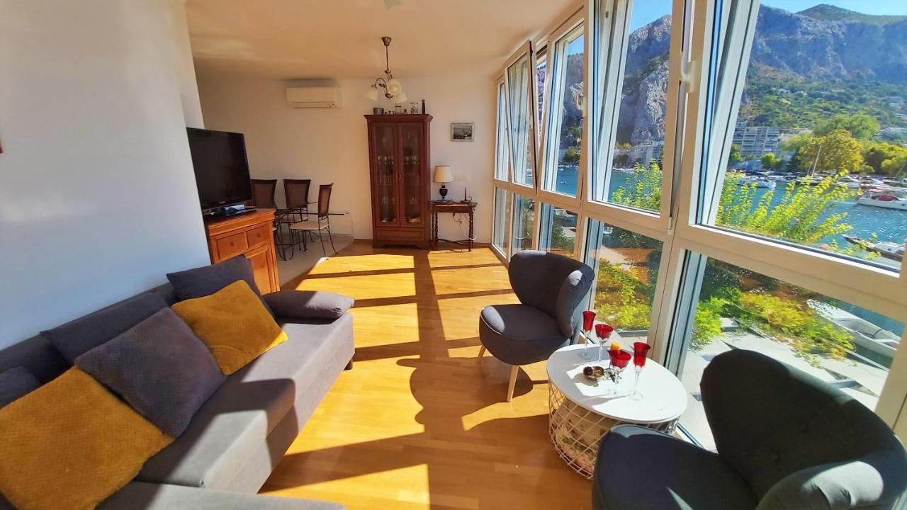 Apartment Lora Omiš Exteriör bild